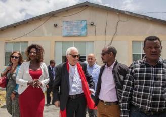 PRENSA – El Padre Ángel inaugura un centro materno-infantil en Etiopía