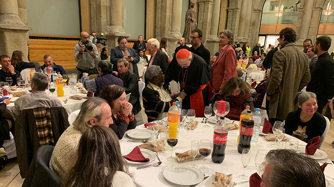 PRENSA – El Senado acogerá la cena de Nochebuena de los sintecho organizada por Mensajeros de la Paz